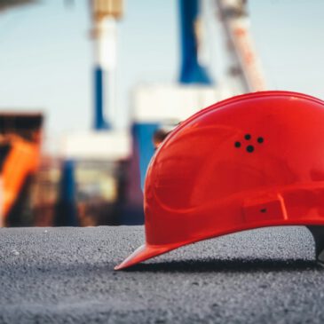 WIR BAUEN UM! BALD SIND WIR WIEDER DA.